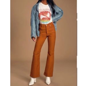 Levi's Ribcage Flare Corduroys In Camel